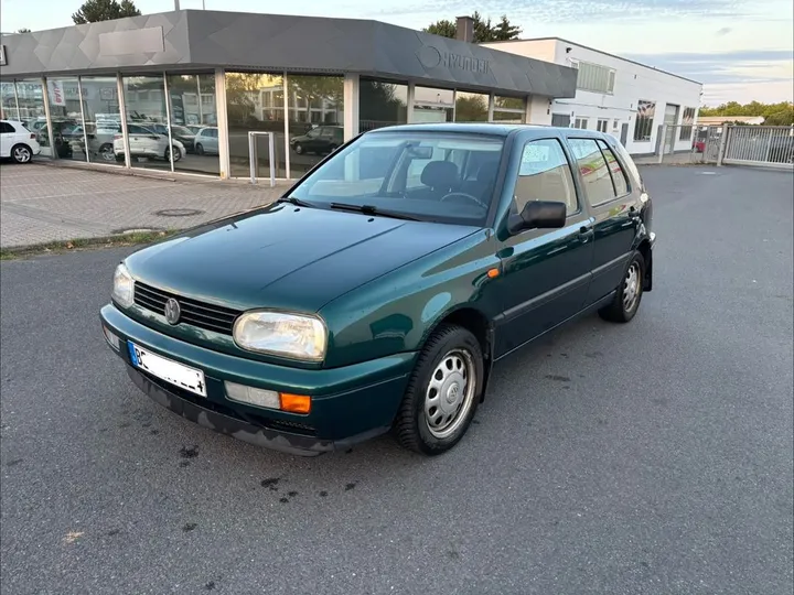 Volkswagen Golf