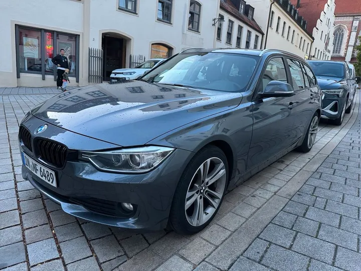 BMW 320