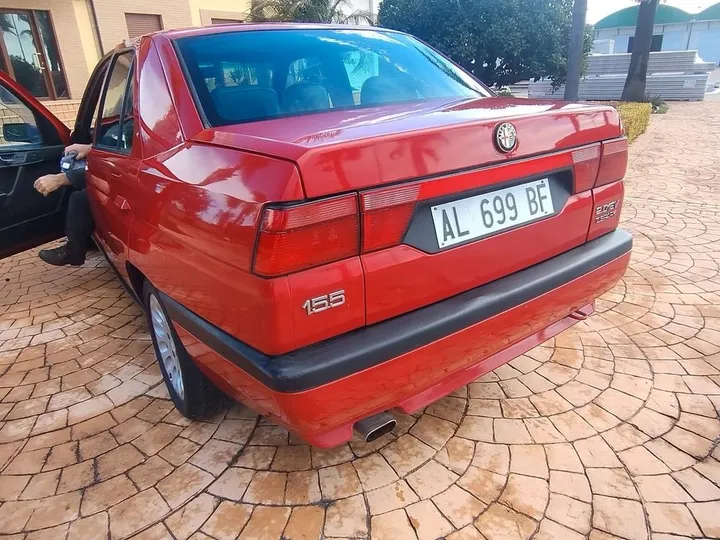 Alfa Romeo 155