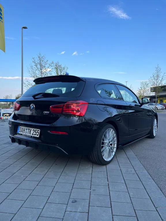 BMW 118
