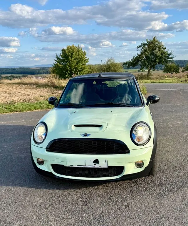 MINI Cooper S Cabrio
