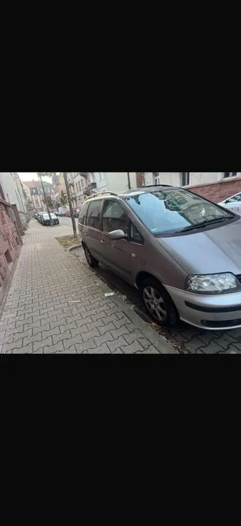 Seat Alhambra