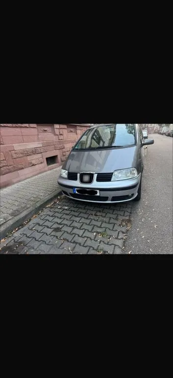 Seat Alhambra
