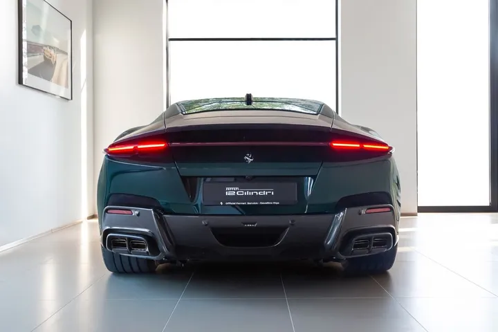 Ferrari 12Cilindri