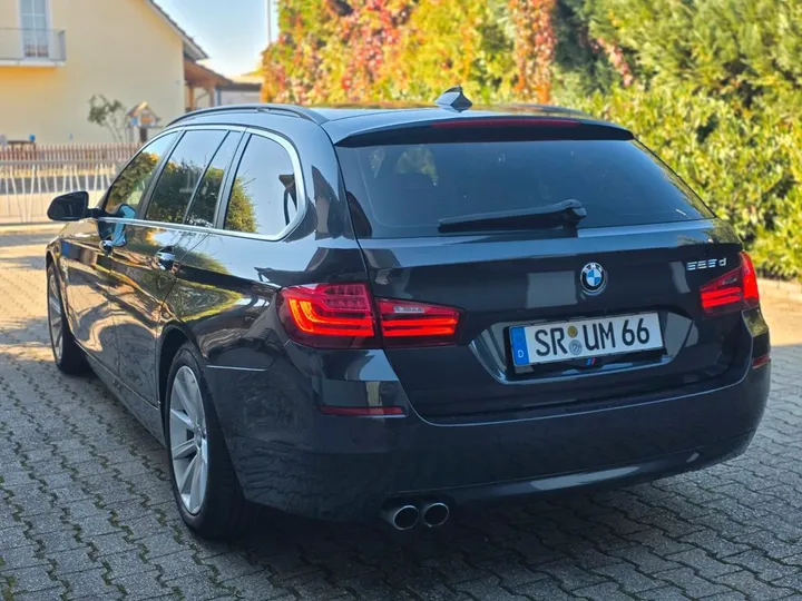 BMW 525