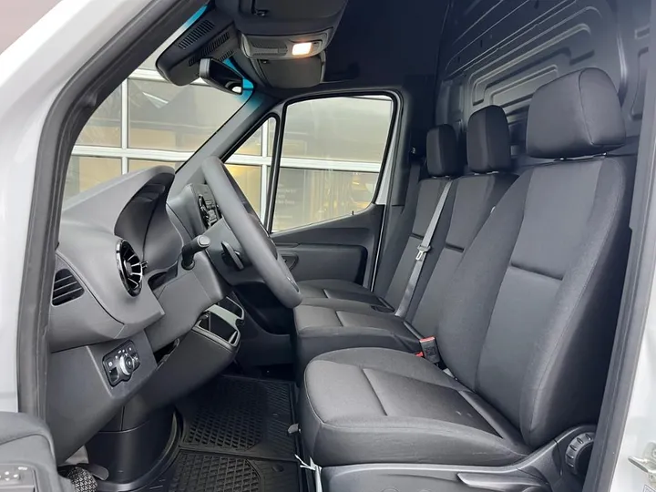 Mercedes-Benz eSprinter