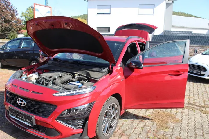 Hyundai KONA