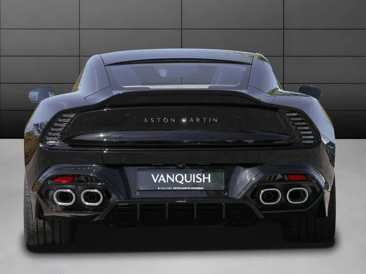 Aston Martin Vanquish
