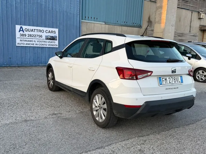 Seat Arona