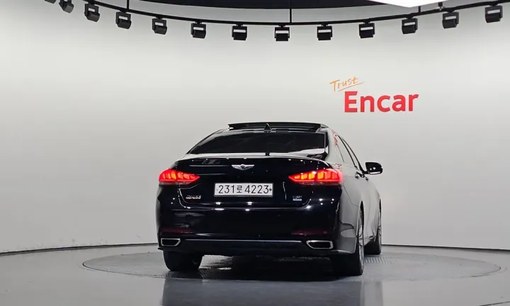Hyundai Genesis