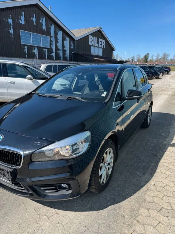 BMW 218