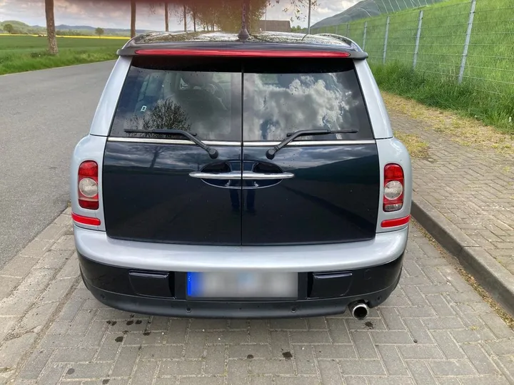 MINI Cooper Clubman