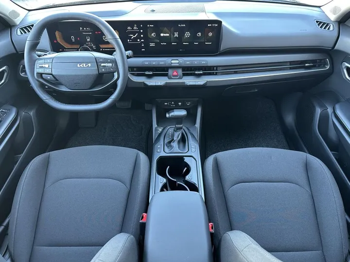 Kia K4
