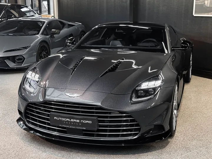 Aston Martin Vanquish