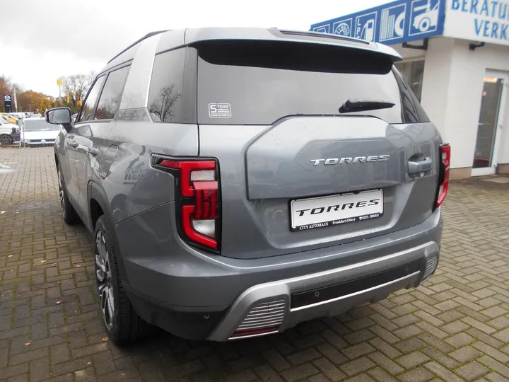 Ssangyong Torres