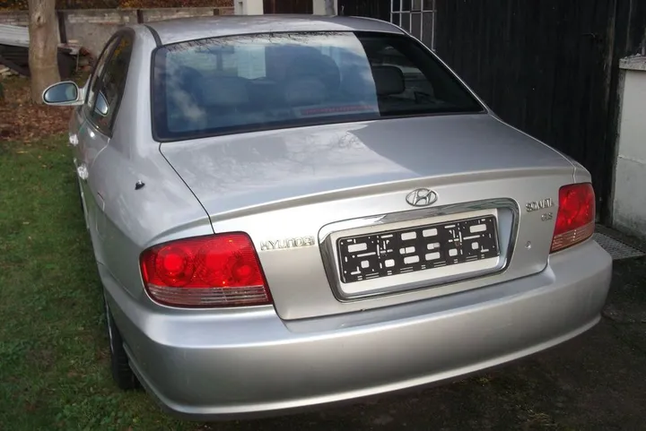 Hyundai SONATA