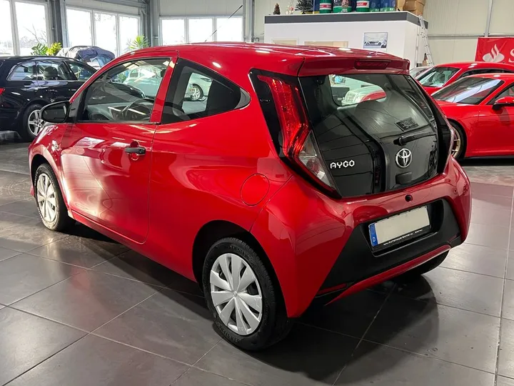 Toyota Aygo (X)
