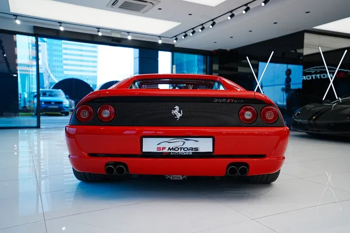Ferrari F355