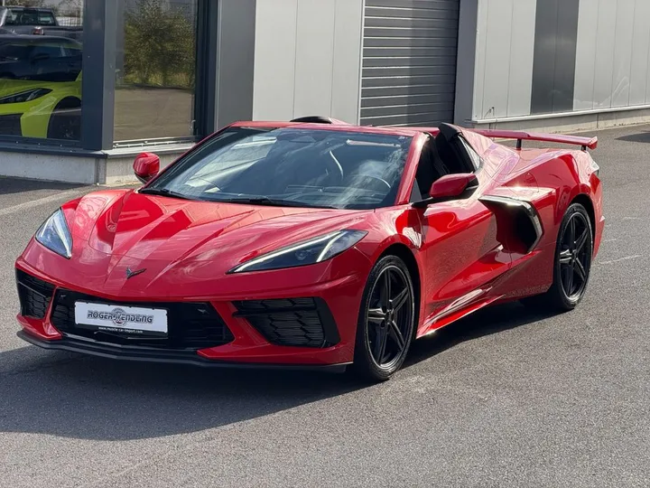 Corvette C8