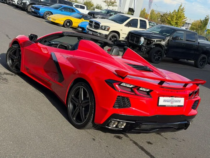 Corvette C8