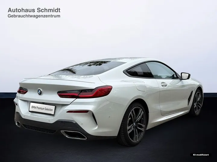 BMW M850