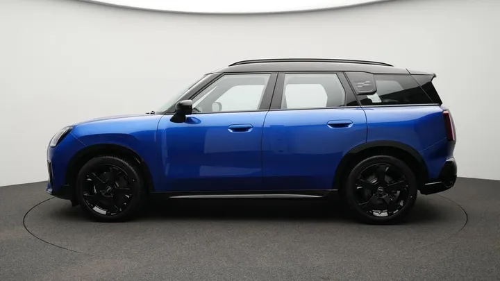 MINI Countryman D (Cooper)