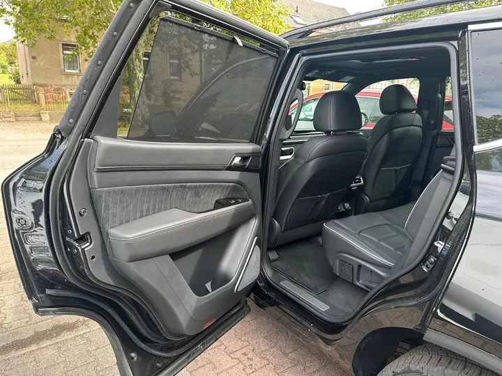 KGM Rexton