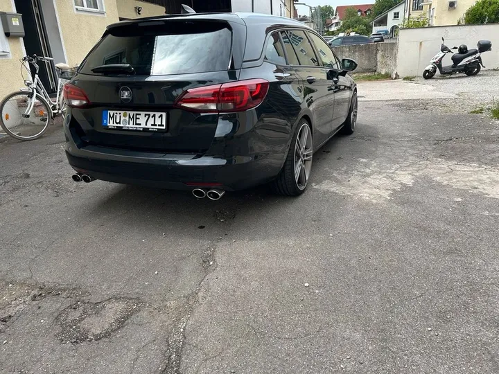 Opel Astra