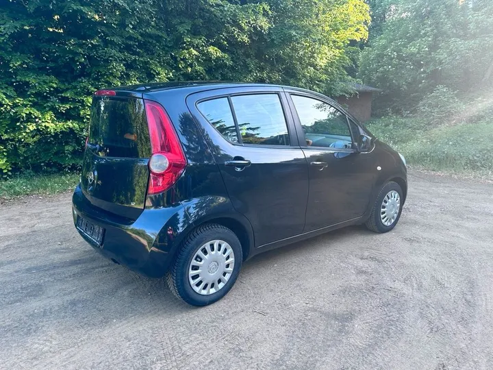 Opel Agila