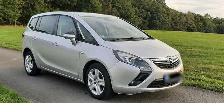 Opel Zafira Tourer
