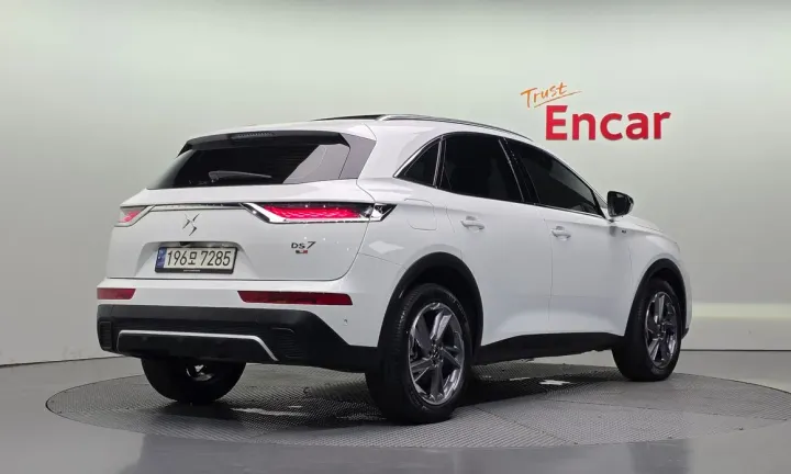 Citroen-DS DS7