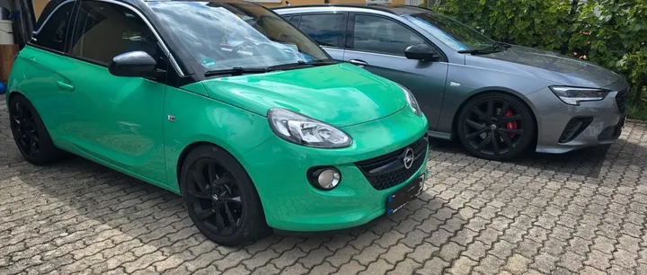 Opel Adam