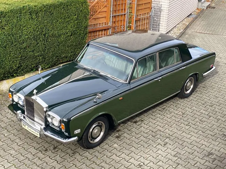 Rolls-Royce Silver Shadow