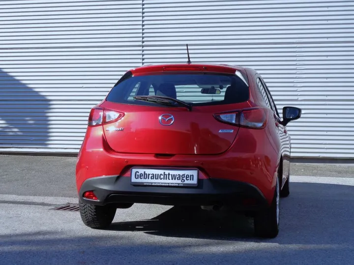 Mazda 2