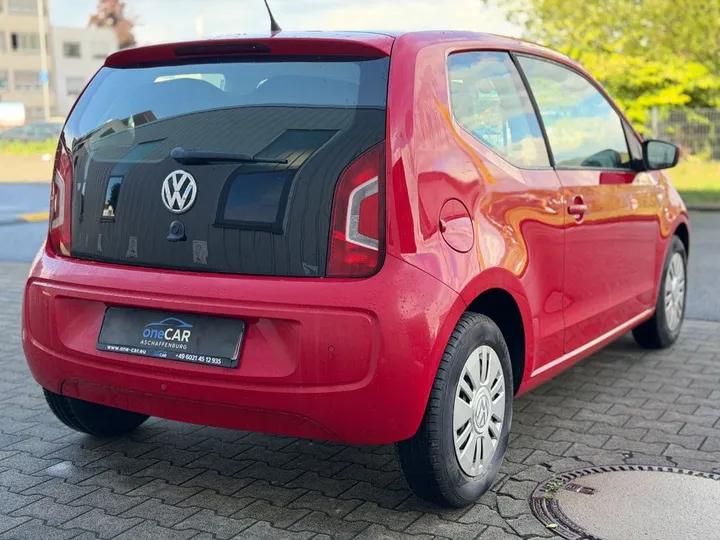 Volkswagen up!