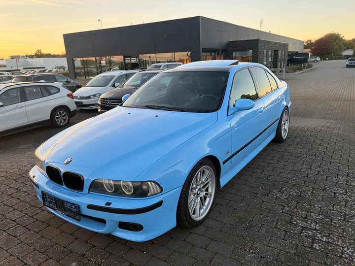 BMW M5