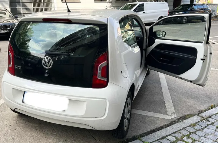 Volkswagen up!