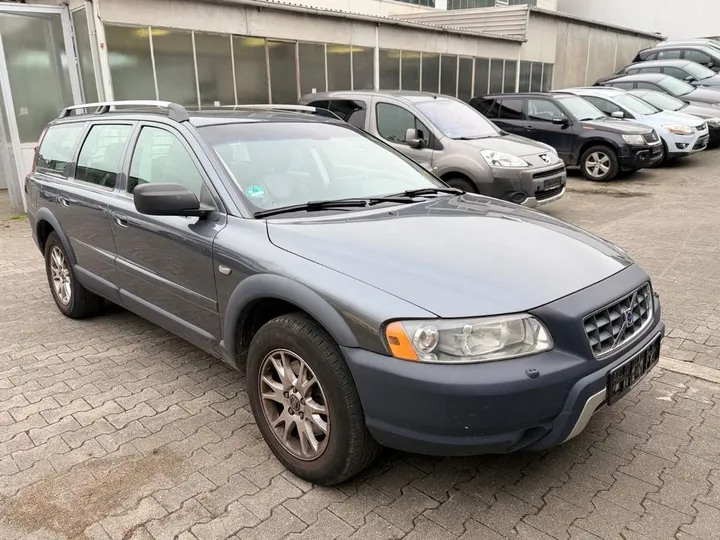 Volvo XC70