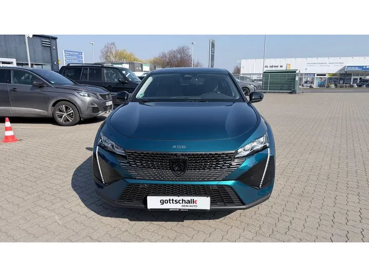 Peugeot 408