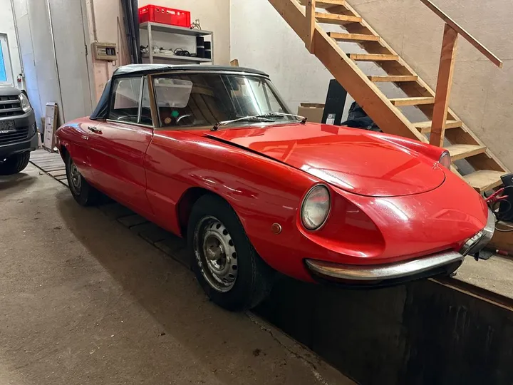 Alfa Romeo Spider