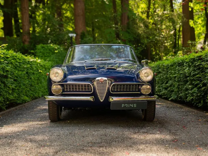 Alfa Romeo Spider