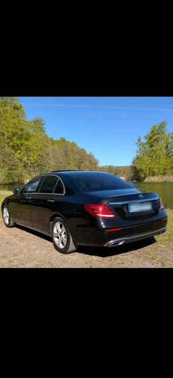 Mercedes-Benz E 250