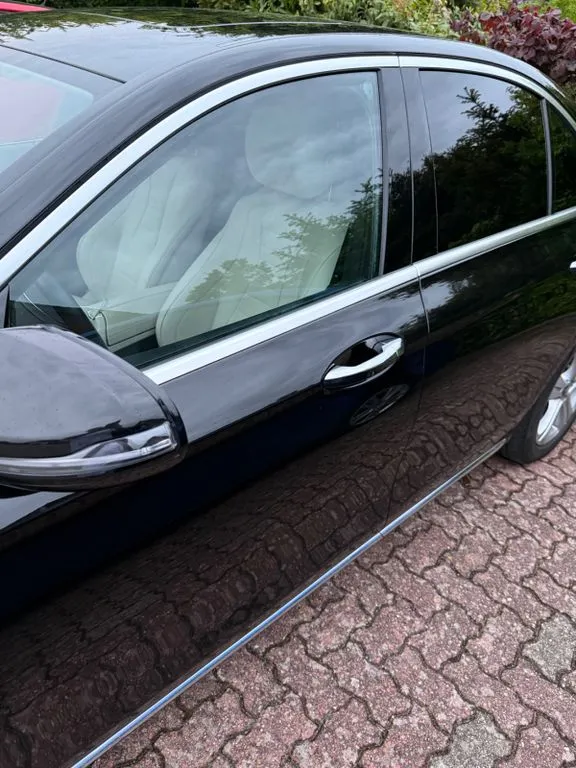 Mercedes-Benz E 250