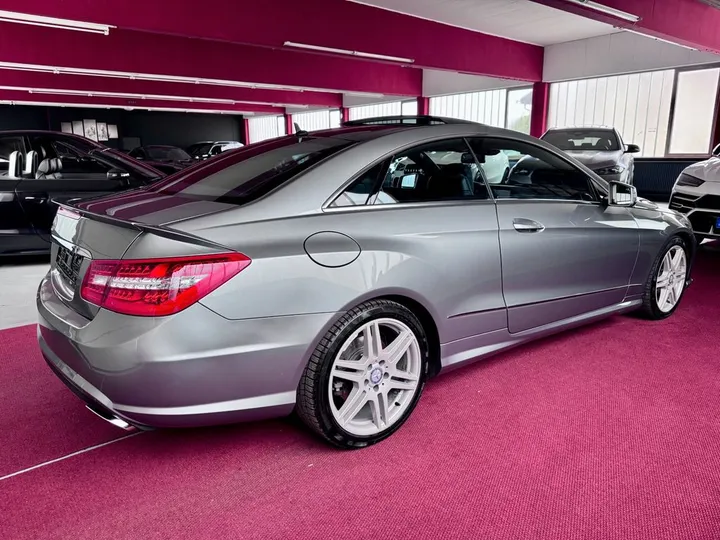 Mercedes-Benz E 500