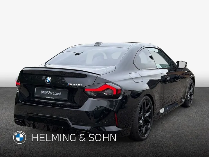 BMW M240i