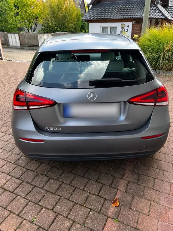 Mercedes-Benz A 200