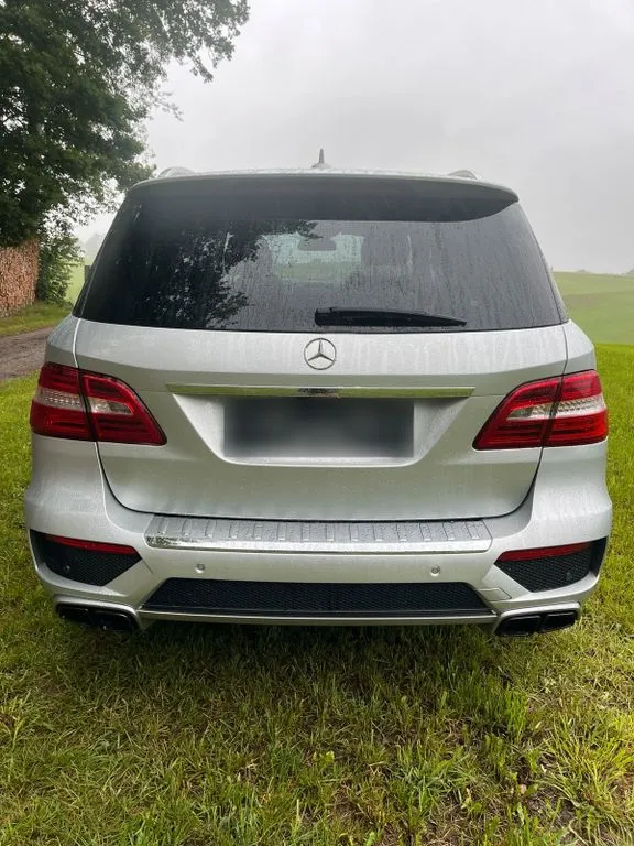 Mercedes-Benz ML 63 AMG