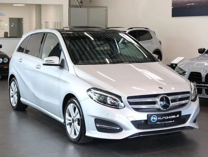 Mercedes-Benz B 200