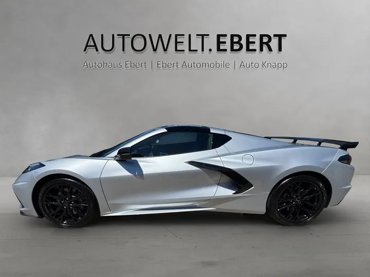 Corvette C8