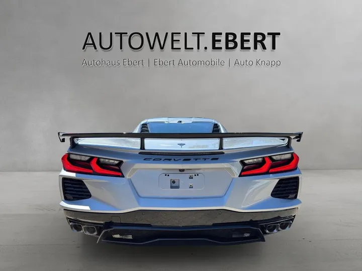 Corvette C8